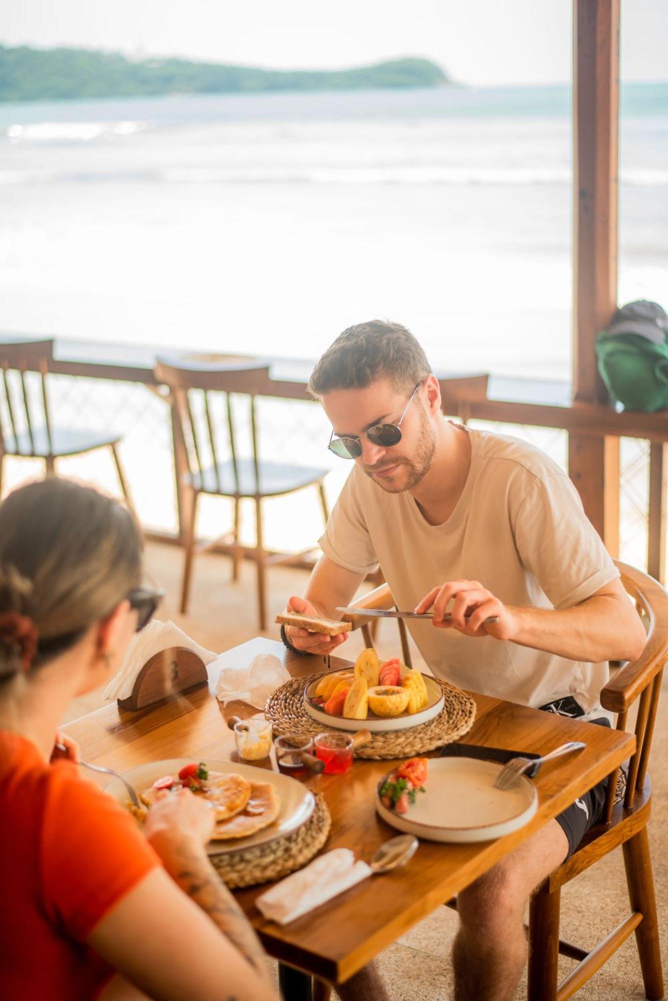 Azuri Bay Hotell Galle Eksteriør bilde